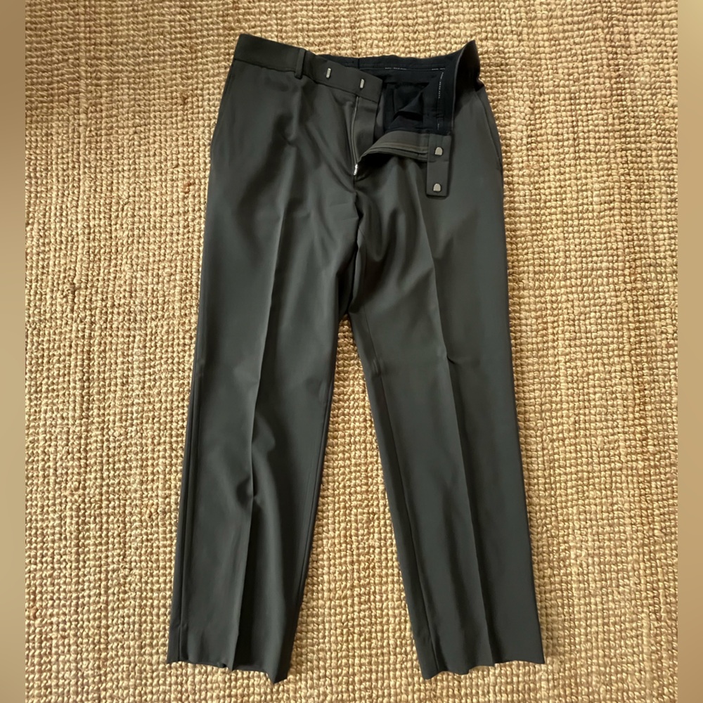 Hugo Boss grey wool dress pants 34W 32L